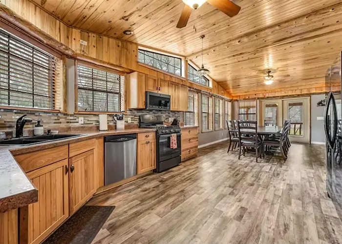 Incredible Rustic Lakeside In The Woods! Pinetop-Lakeside