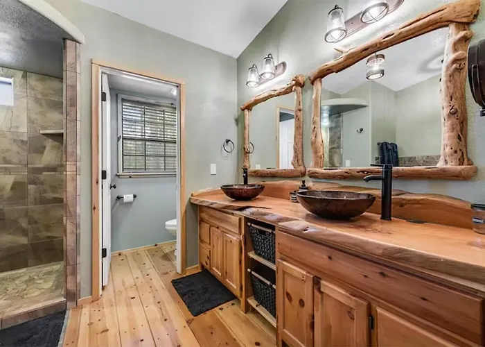 Incredible Rustic Lakeside In The Woods! Pinetop-Lakeside